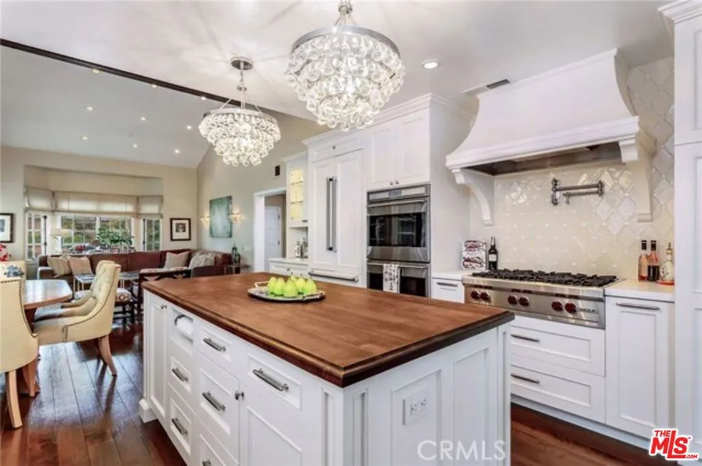 28 Westport, Manhattan Beach, California 90266 home-pic-6