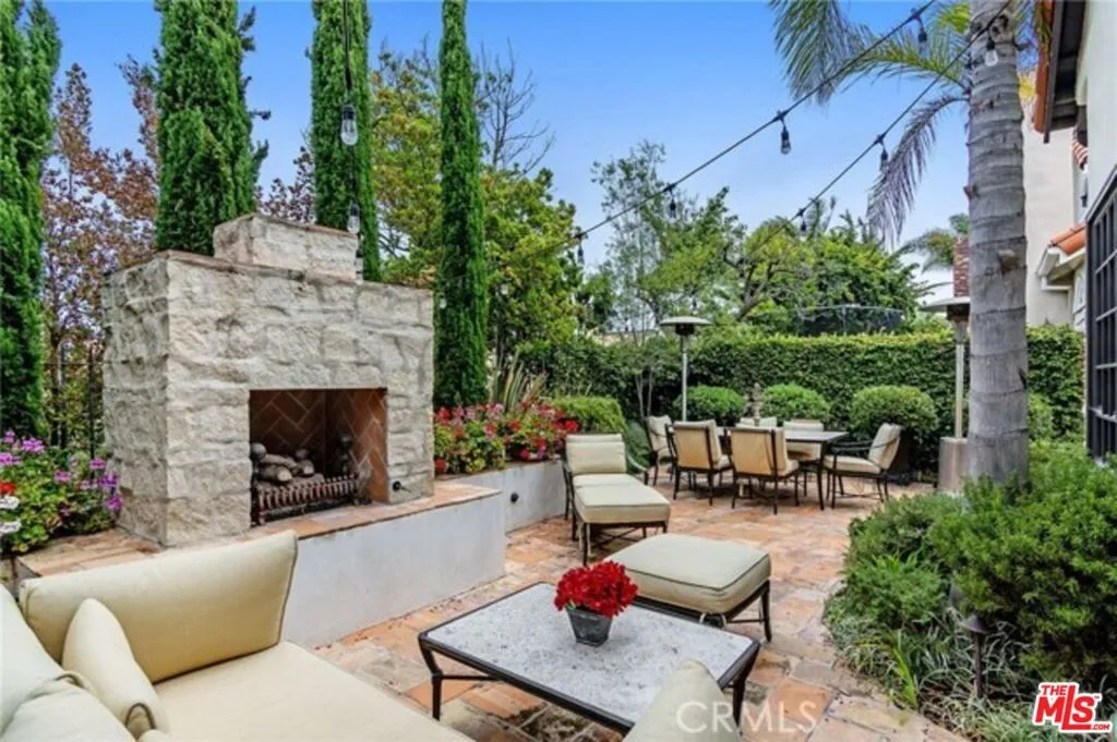 28 Westport, Manhattan Beach, California 90266 home-pic-23