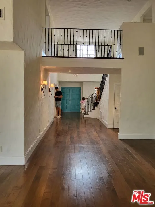 28 Westport, Manhattan Beach, California 90266 home-pic-26