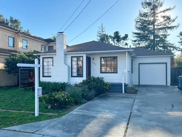 3178 Ross Road, None, California 94303