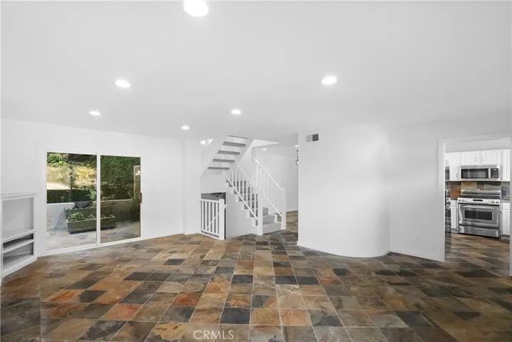 25182 Manzanita Drive, Dana Point, California 92629