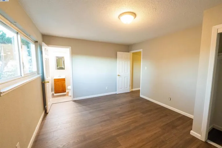 221 Benjamin Ave, Pittsburg, California 94565