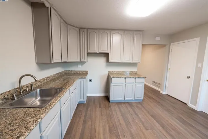 221 Benjamin Ave, Pittsburg, California 94565