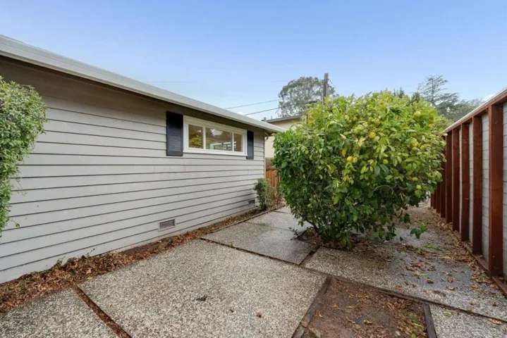 705 W Hillsdale Boulevard, San Mateo, California 94403