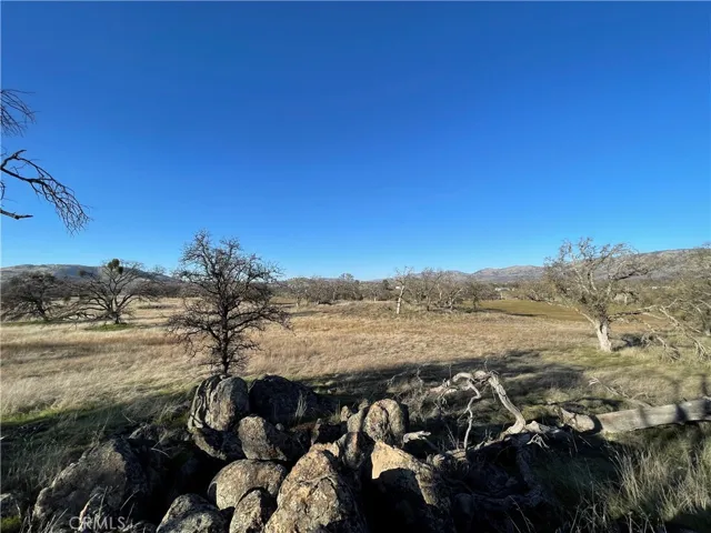 5 Tinkers Penny Lane, Catheys Valley, California 95306
