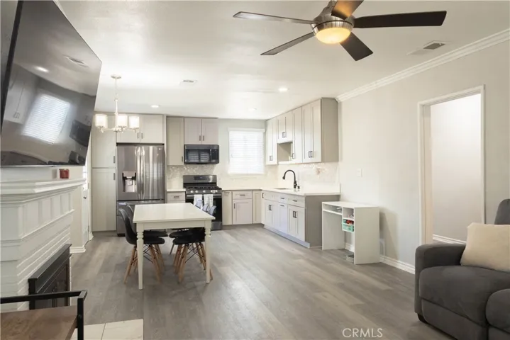 13646 Brink Avenue, Norwalk, California 90650
