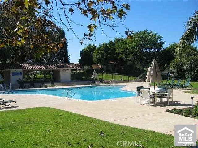 503 Avenida Campana, Newport Beach, California 92660