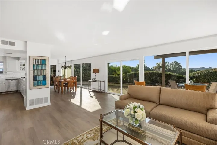 503 Avenida Campana, Newport Beach, California 92660