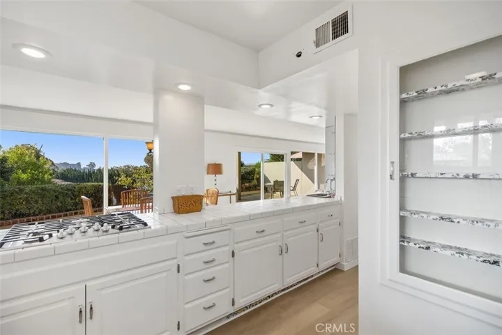 503 Avenida Campana, Newport Beach, California 92660
