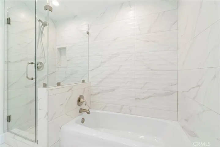 4575 Totana Drive, Tarzana, California 91356