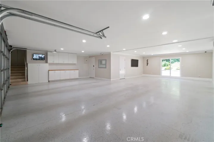 Garage area