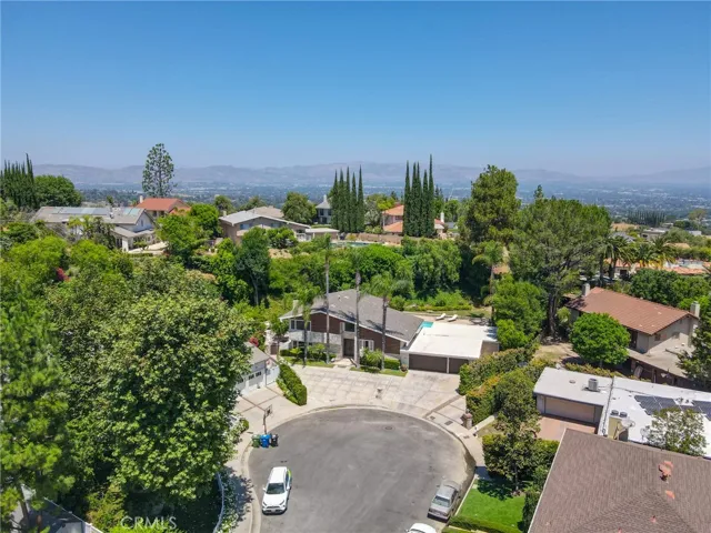 4575 Totana Drive, Tarzana, California 91356