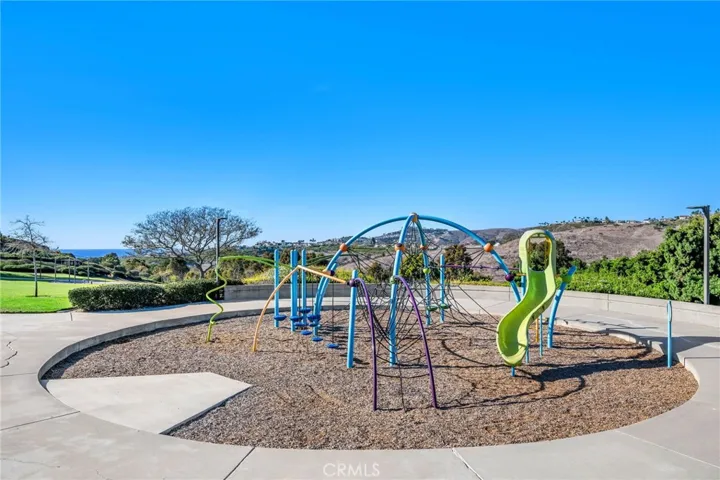 601 Via Golondrina, San Clemente, California 92673