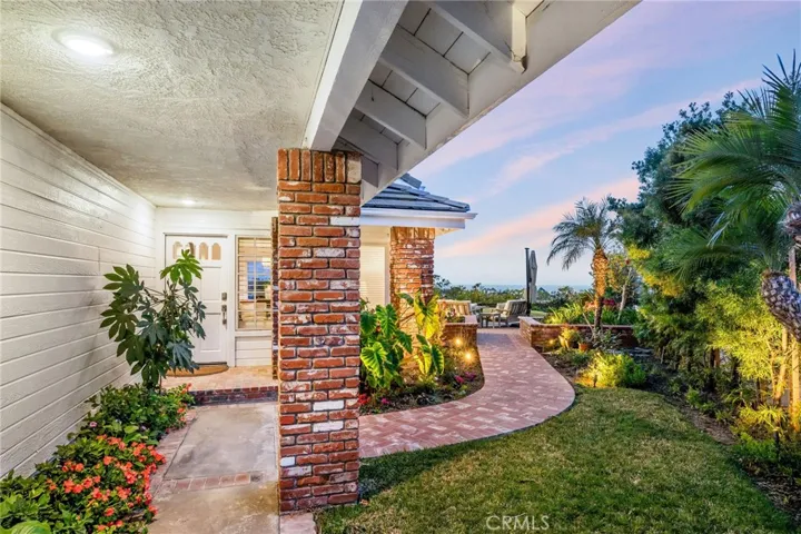 601 Via Golondrina, San Clemente, California 92673