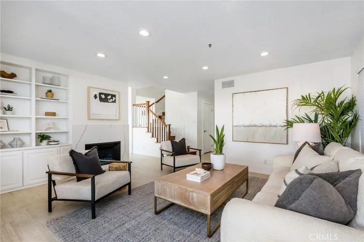 601 Via Golondrina, San Clemente, California 92673