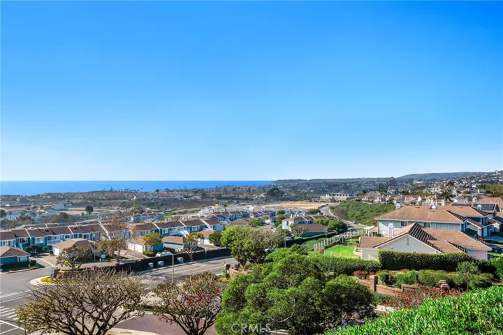 601 Via Golondrina, San Clemente, California 92673