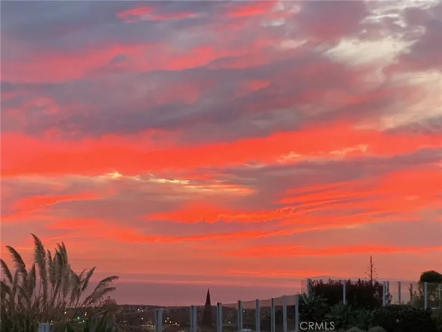 601 Via Golondrina, San Clemente, California 92673