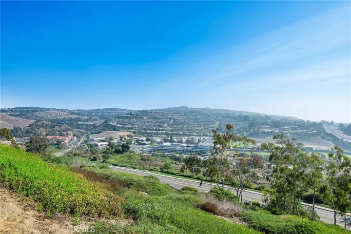 601 Via Golondrina, San Clemente, California 92673