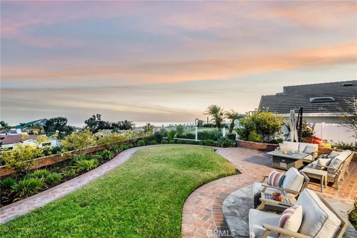 601 Via Golondrina, San Clemente, California 92673