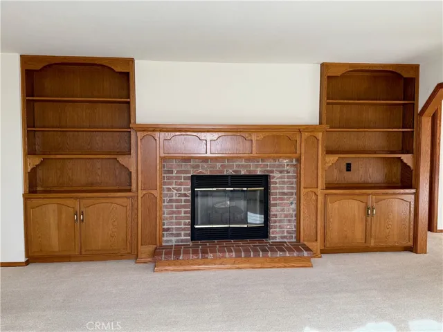 1677 S Hill Avenue, Fallbrook, California 92028
