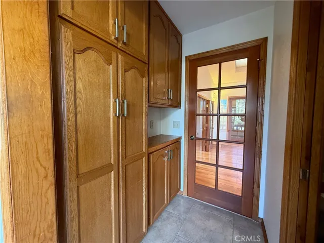 1677 S Hill Avenue, Fallbrook, California 92028