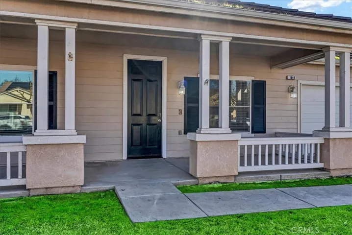1949 W Columbia Way, Hanford, California 93230
