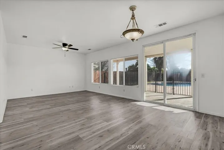 1949 W Columbia Way, Hanford, California 93230