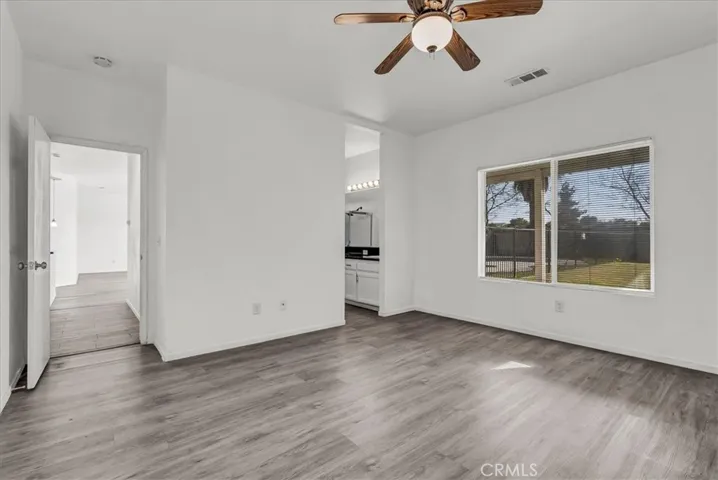 1949 W Columbia Way, Hanford, California 93230