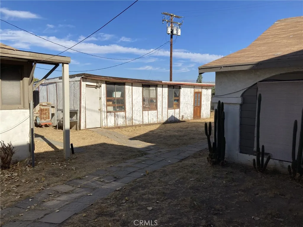 4439 Wade Avenue 1-5, Perris, California 92571 home-pic-4