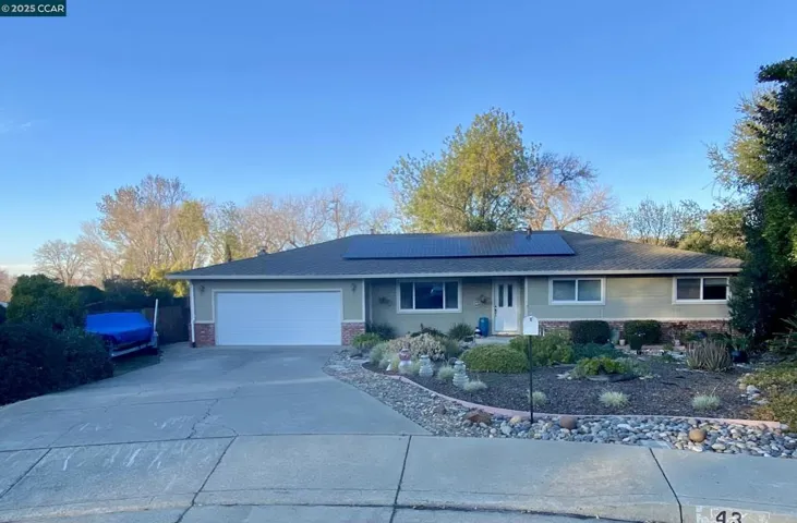 43 Nottingham Pl, Clayton, California 94517