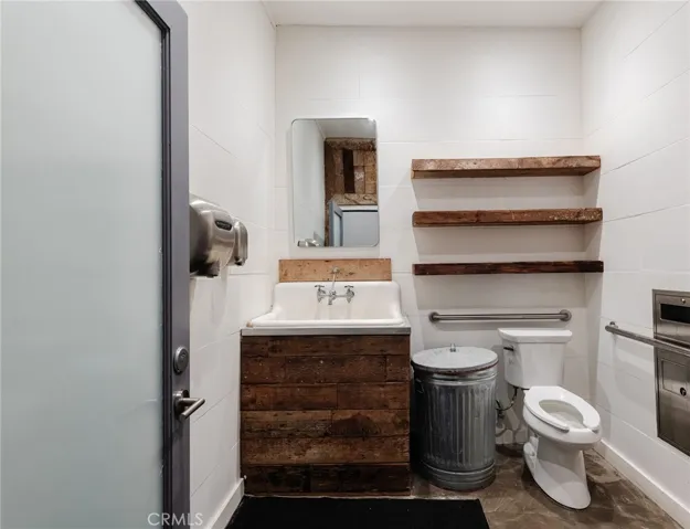 3308 Highland Avenue, Manhattan Beach, California 90266