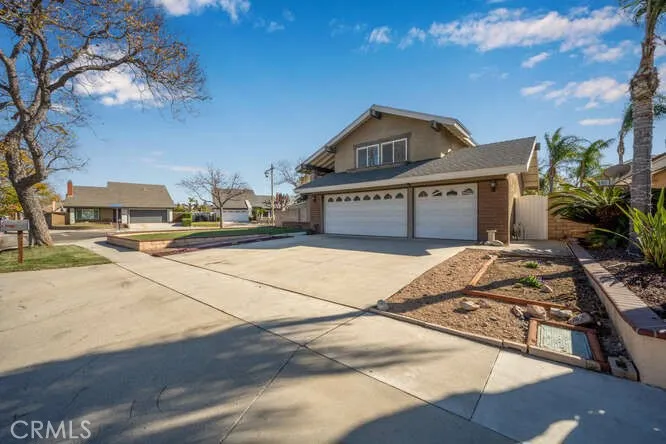 6074 E Camino Manzano, Anaheim Hills, California 92807