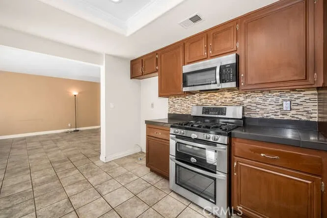 6074 E Camino Manzano, Anaheim Hills, California 92807