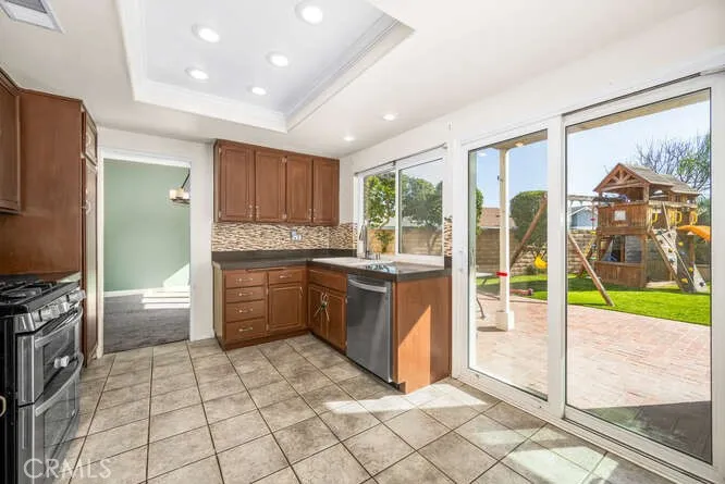 6074 E Camino Manzano, Anaheim Hills, California 92807