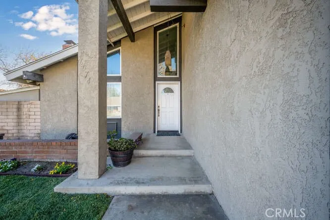 6074 E Camino Manzano, Anaheim Hills, California 92807