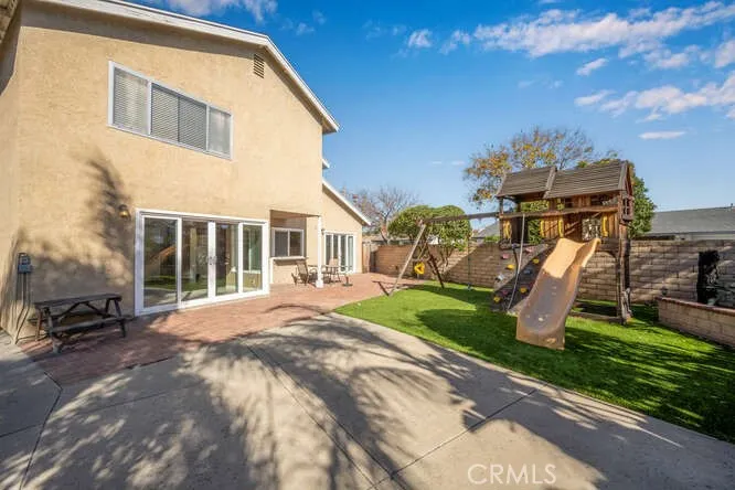 6074 E Camino Manzano, Anaheim Hills, California 92807