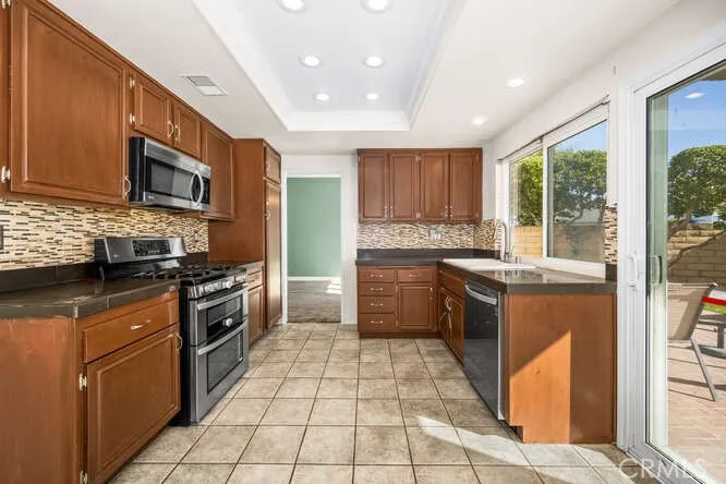 6074 E Camino Manzano, Anaheim Hills, California 92807