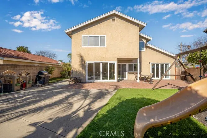 6074 E Camino Manzano, Anaheim Hills, California 92807