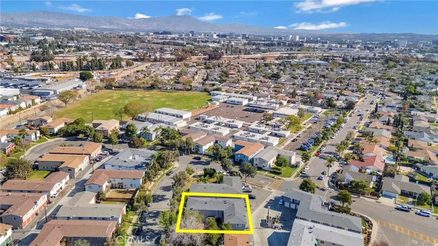 977 Valencia Street, Costa Mesa, California 92626