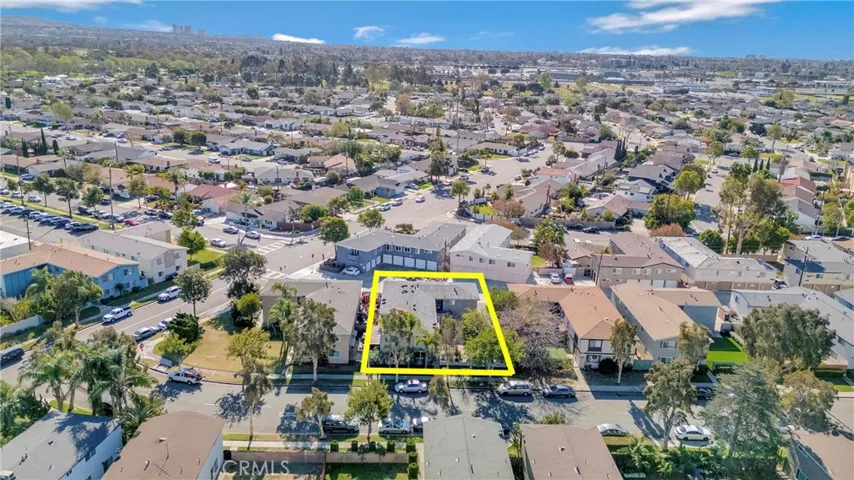 977 Valencia Street, Costa Mesa, California 92626