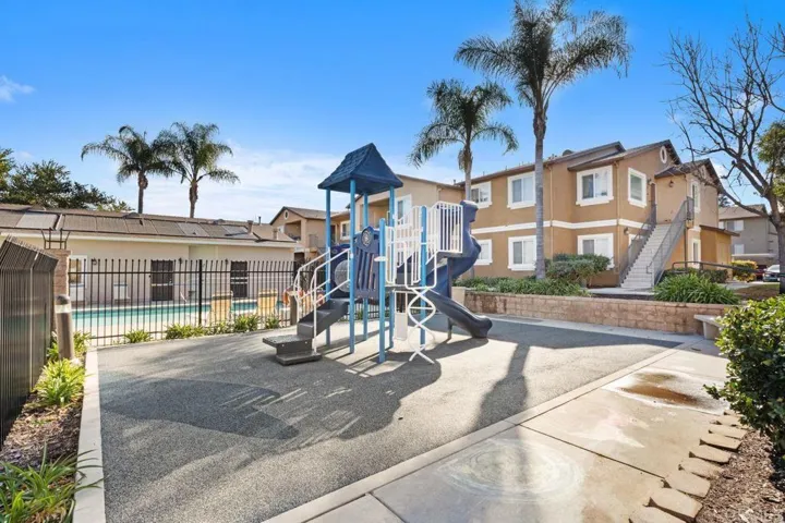 9728 Marilla Drive 104, Lakeside, California 92040
