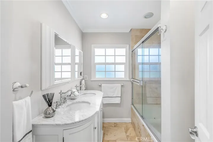 7971 Mcnulty Avenue, Winnetka, California 91306