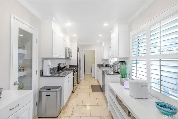 7971 Mcnulty Avenue, Winnetka, California 91306