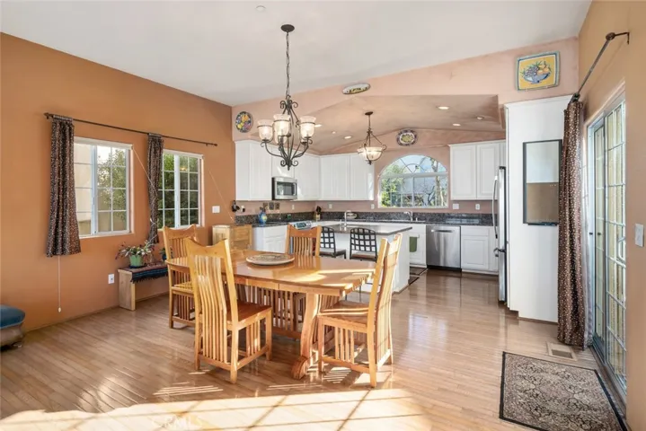 533 Mason Way, San Luis Obispo, California 93401