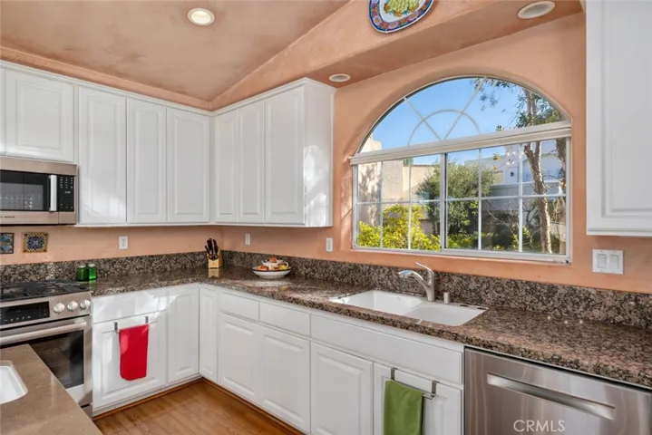 533 Mason Way, San Luis Obispo, California 93401