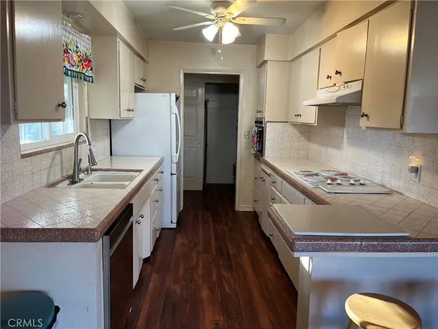 20330 Al Fresco Avenue, Red Bluff, California 96080