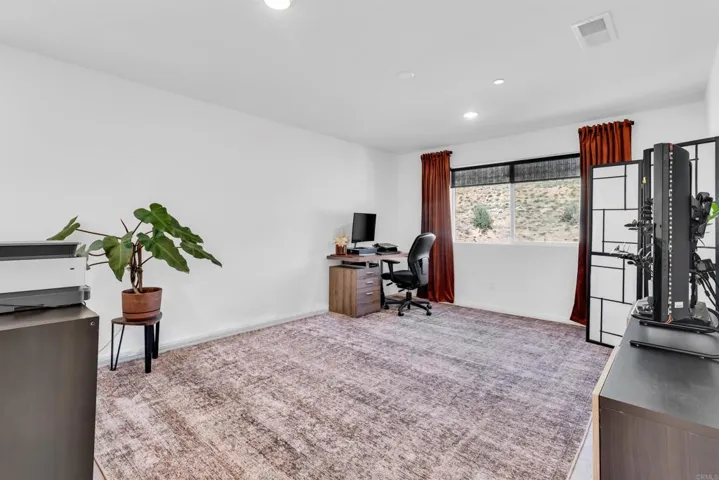 272 Hass Lane, Fallbrook, California 92028