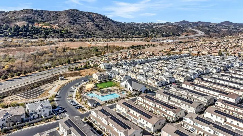 272 Hass Lane, Fallbrook, California 92028