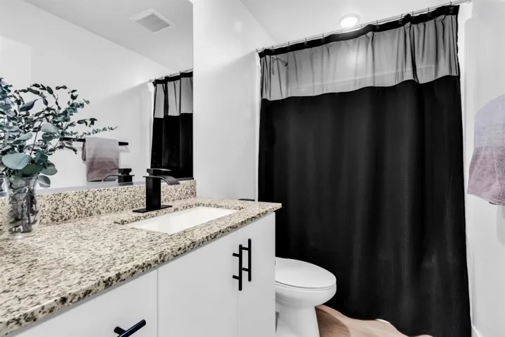 272 Hass Lane, Fallbrook, California 92028