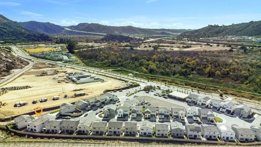 272 Hass Lane, Fallbrook, California 92028